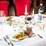 & Restaurant Gutshaus 4* Ludorf