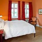 & Restaurant Gutshaus Отель 4*