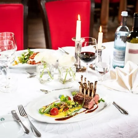 & Restaurant Gutshaus 4* Ludorf