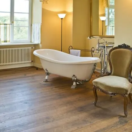 & Restaurant Gutshaus 4* Ludorf