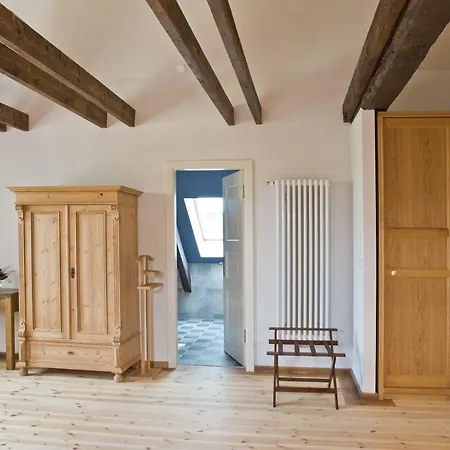 & Restaurant Gutshaus فندق