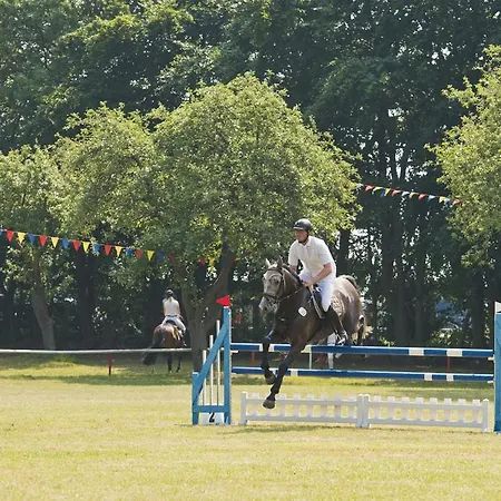& Restaurant Gutshaus Ludorf