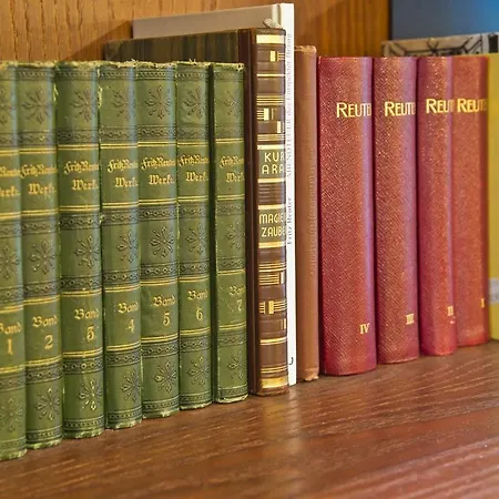 & Restaurant Gutshaus 4* Ludorf